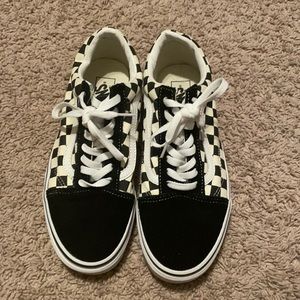 Vans checker board